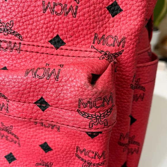 MCM VISETOS BACKPACK - Picture 8 of 16